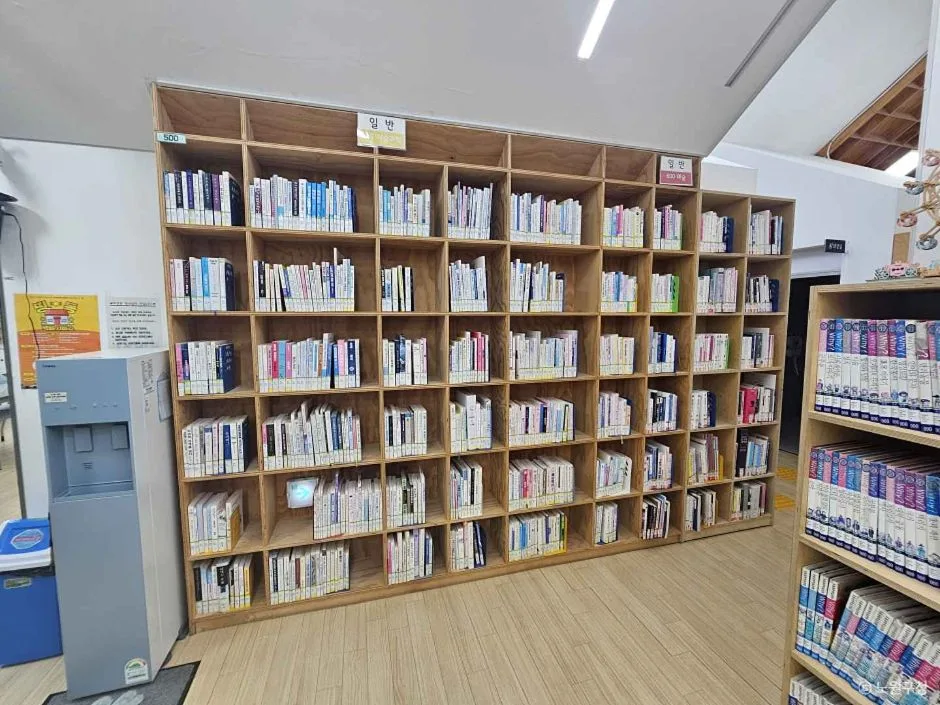 한내지혜의숲 도서관 (3)