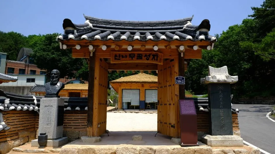 경북_칠곡_신나무골성지_외부_06.jpg