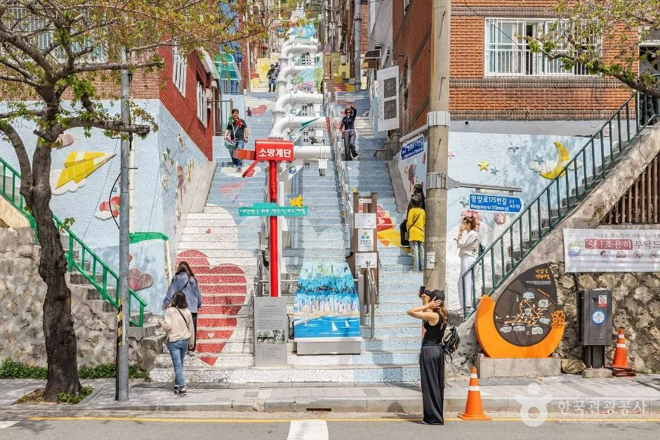 부산_소망계단 모노레일 (1)