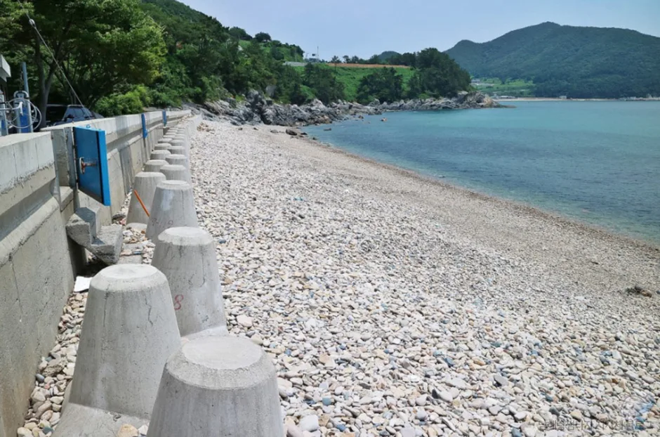 천하몽돌해수욕장_2