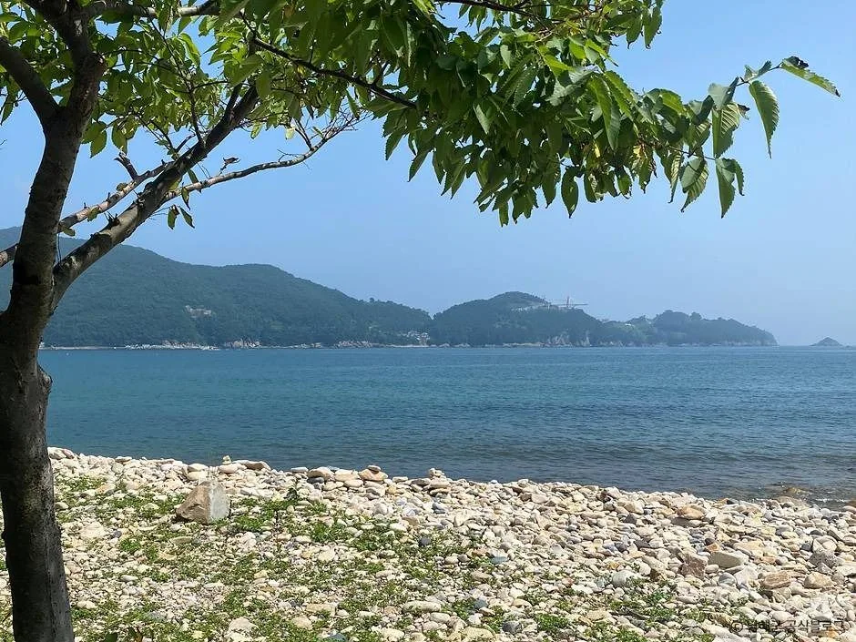 남해_천하몽돌해수욕장_3