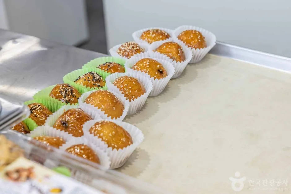 통영항 꿀빵거리 (15)