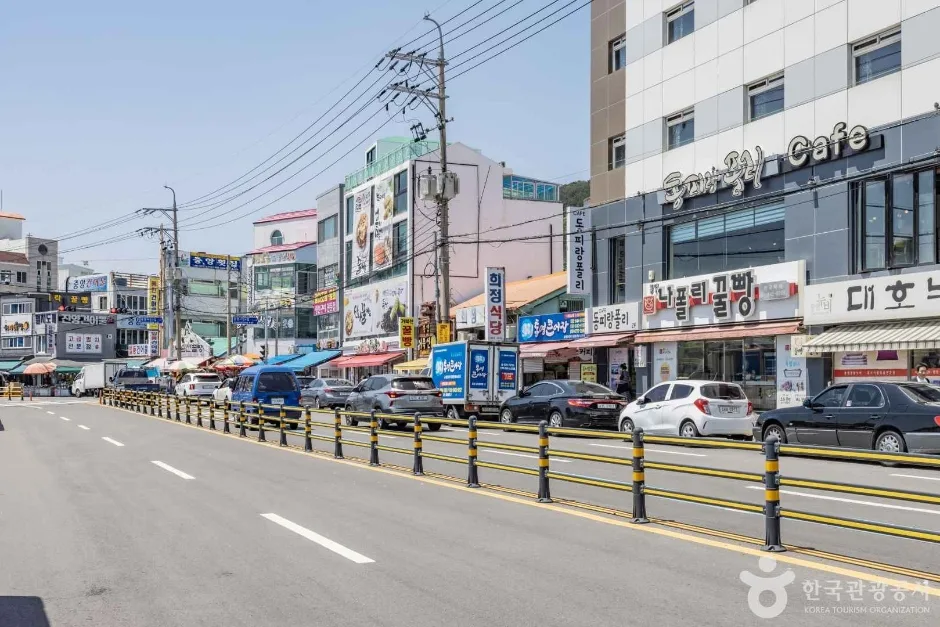 통영항 꿀빵거리 (3)