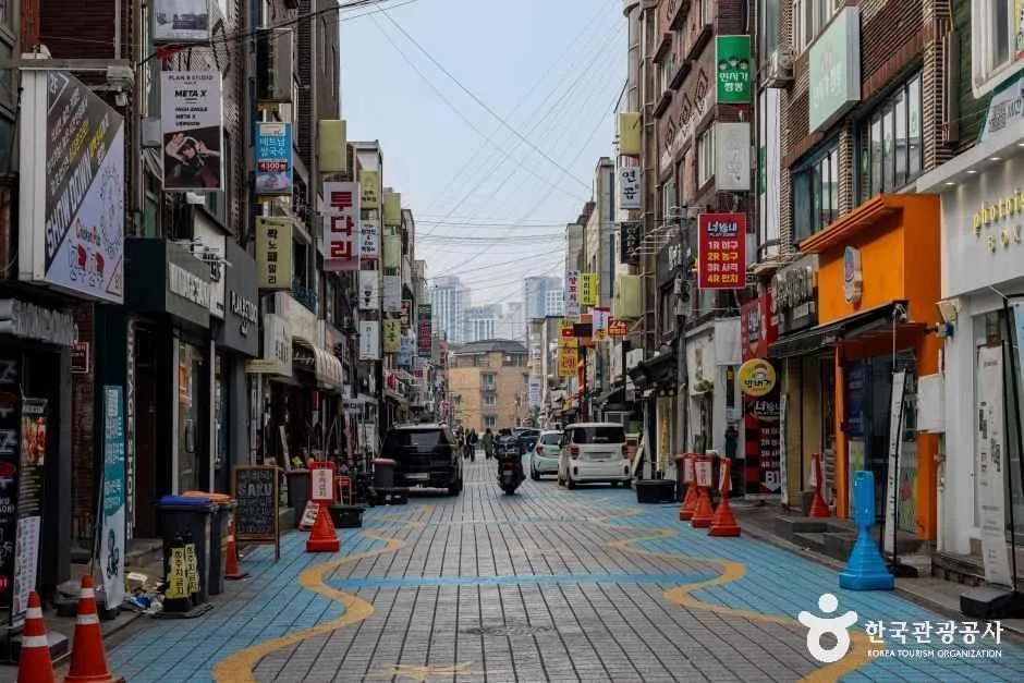 인천_인하대후문먹거리타운 (3).jpg