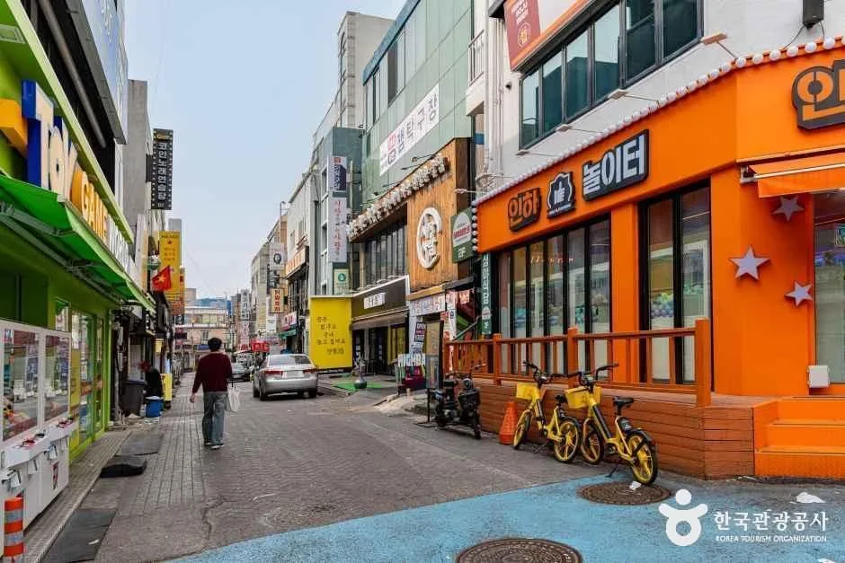 인천_인하대후문먹거리타운 (4).jpg