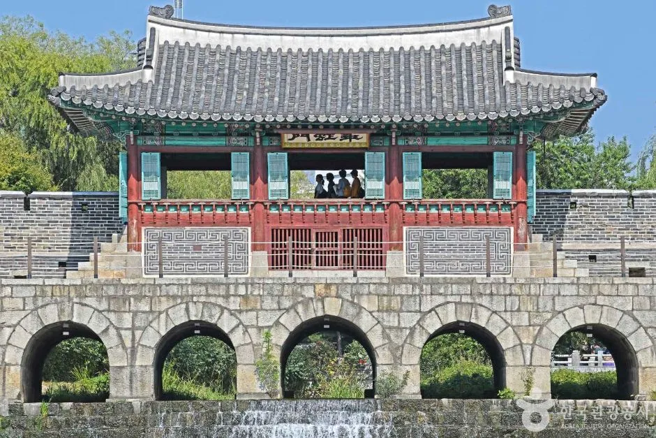 경기_수원_화홍문(華虹門)_외부_3.jpg