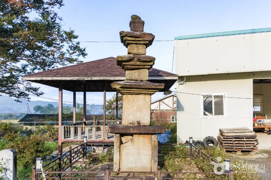 괴산_괴산 보안사 삼층석탑 (2)
