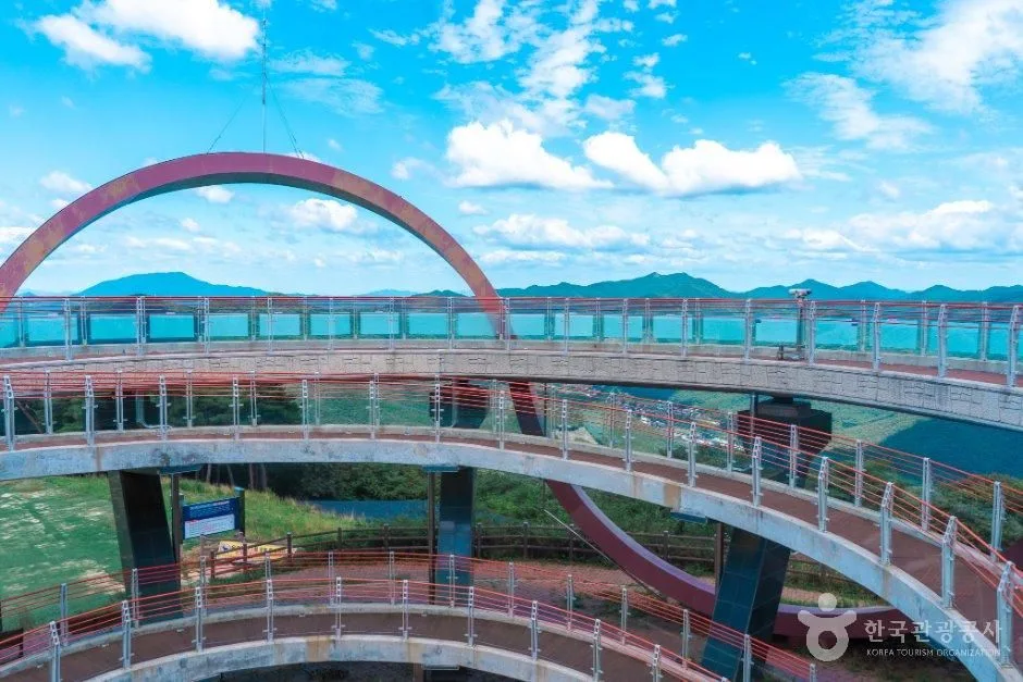 충남_보령_성주산낙조전망대_전망대3.jpg