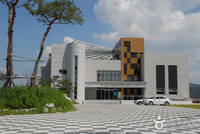 금강따라 즐기는 자연주의여행