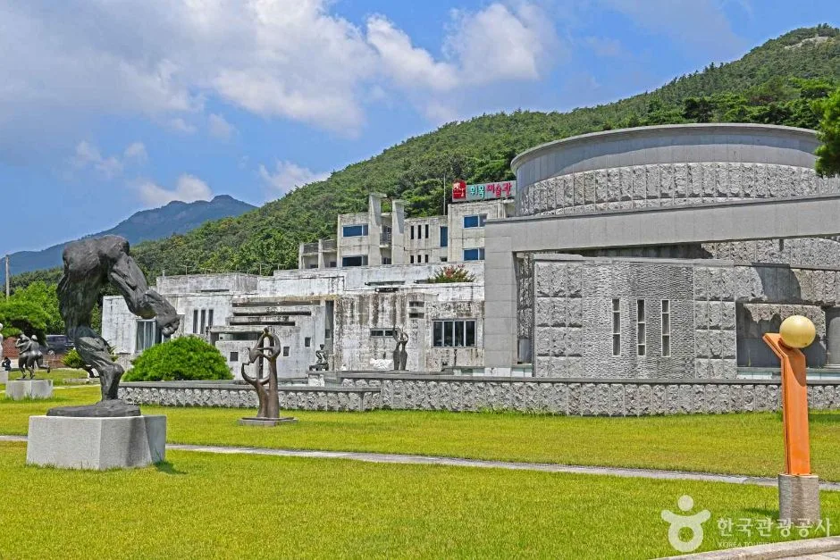 휘목아트타운 미술관 (3)
