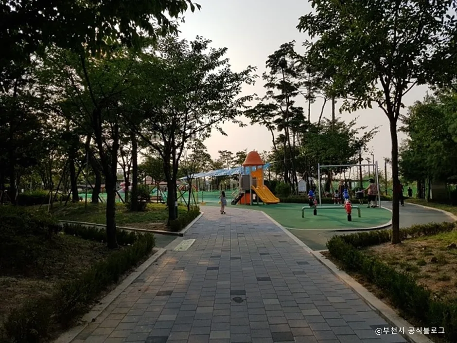 경기도_부천시_수주어린이공원_공원내부
