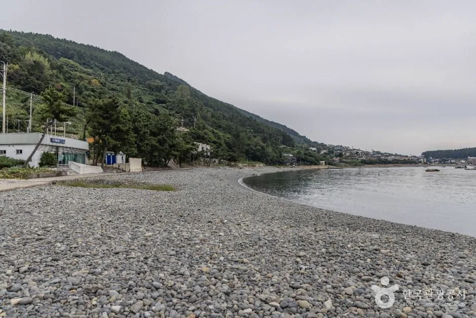 선구몽돌해변