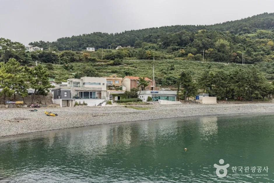 남해_선구몽돌해변 (8)