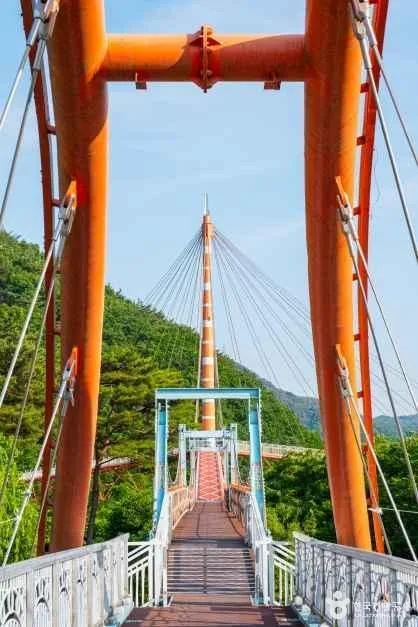 경남_의령_의령구름다리_외부_3.jpg