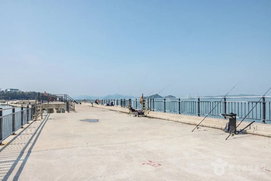부산_천성항 방파제등대 (4)