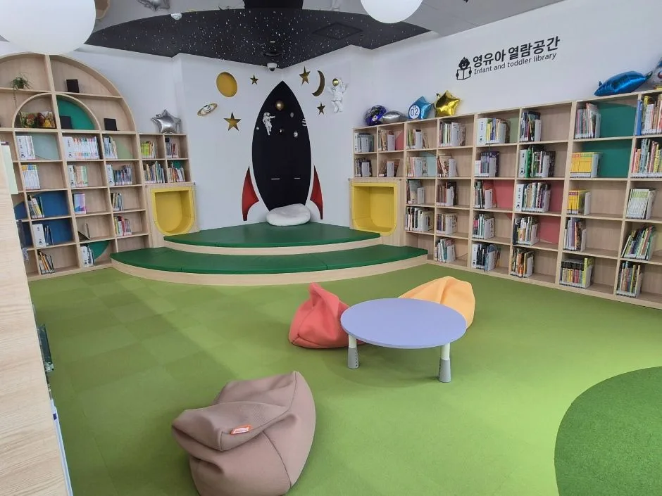 사천시립도서관_수유실 내부