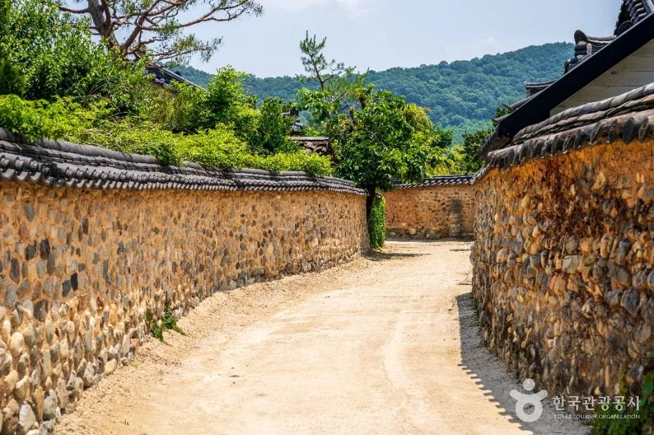 경남_산청_남사예담촌_최씨고가_내부_1.JPG
