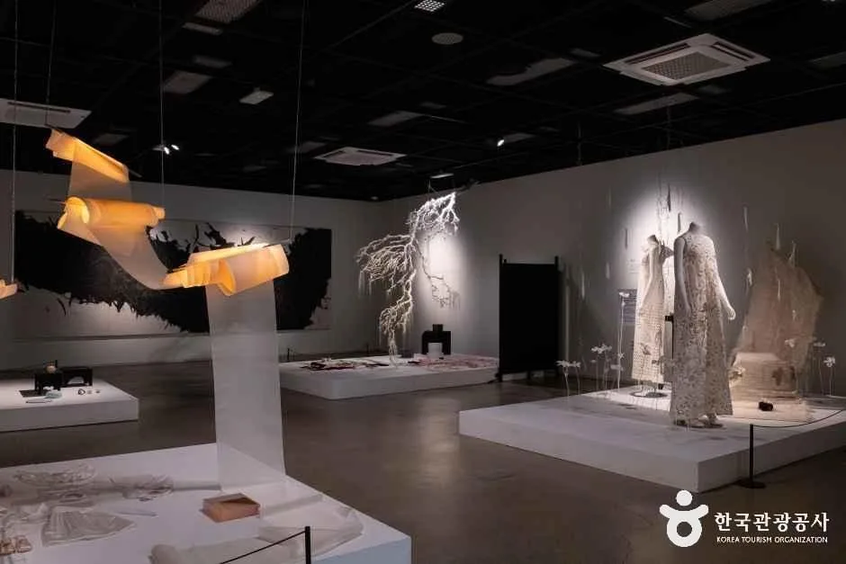진주_진주실크박물관 (9).jpg