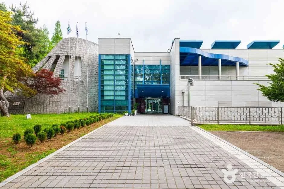 경기_안산_성호공원_외부_7.jpg