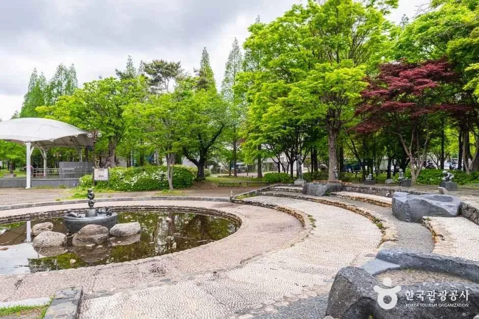 경기_안산_성호공원_외부_6.jpg