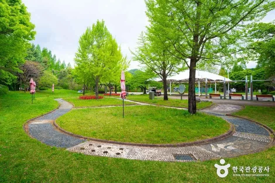 경기_안산_성호공원_외부_3.jpg