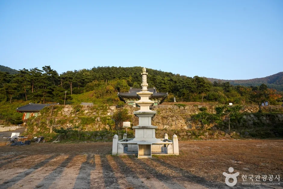 원효대사의 숨결을 따라가는 경산 산사 여행_경북_경산_반룡사_7.jpg