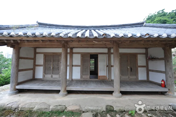 김제_김제향교 (7).jpg