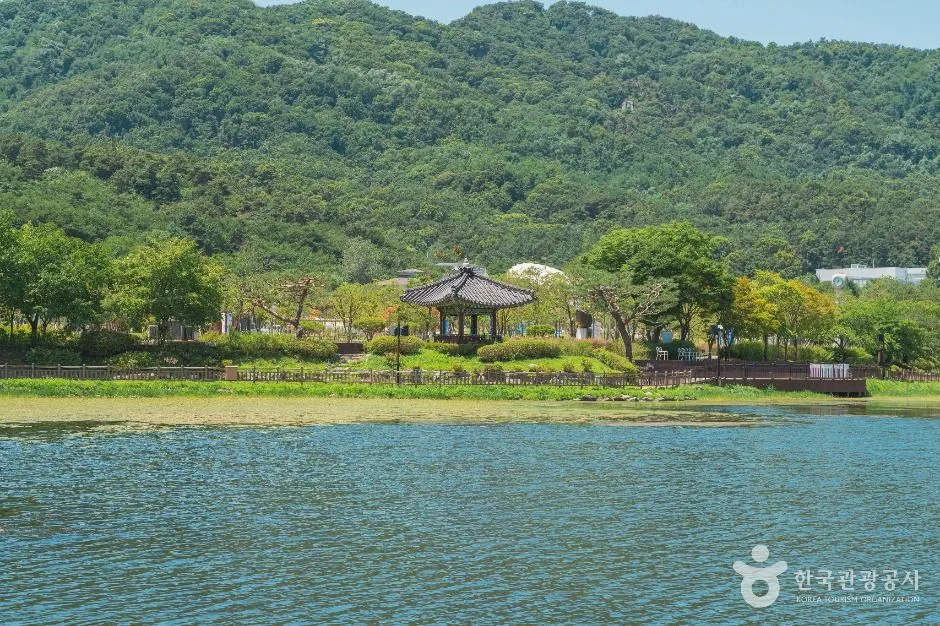 설봉저수지