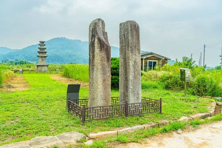 안성_안성죽산리당간지주 (3)