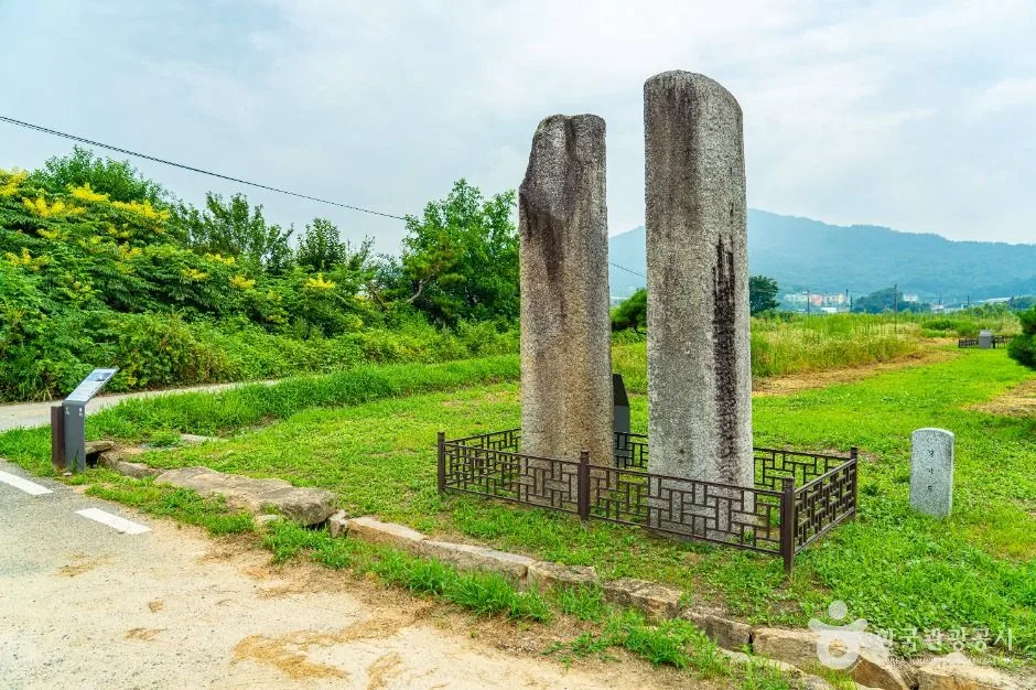 안성_안성죽산리당간지주 (1)