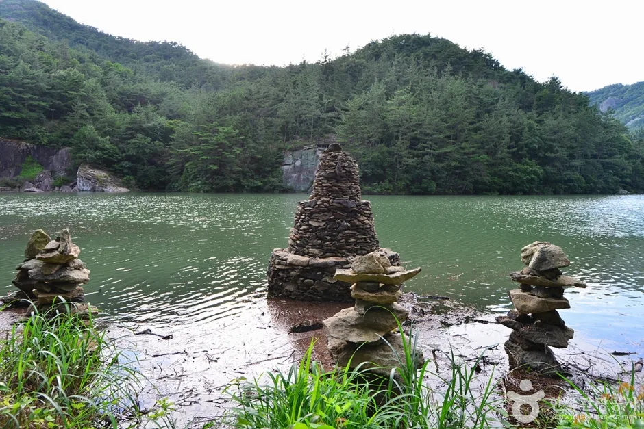 전남_보성_해평저수지_돌탑2
