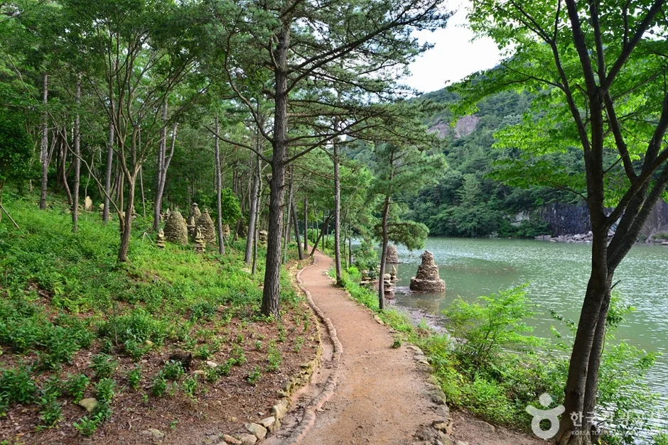 전남_보성_해평저수지_돌탑 주변 탐방로