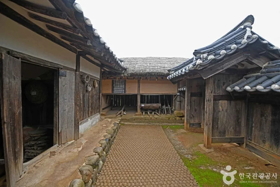 제천 지곡리 고가 (1)
