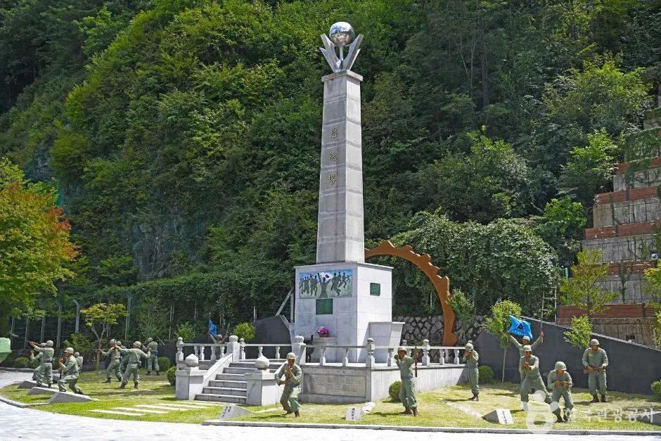 태백_학도병충혼탑 (3)