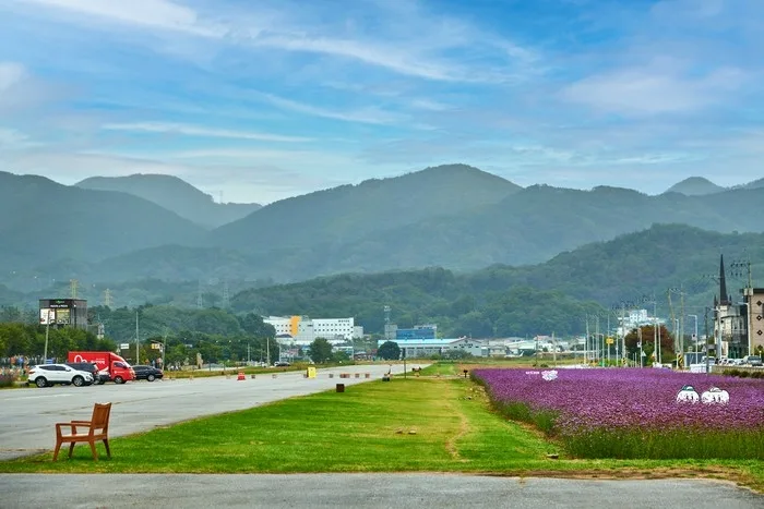 모산비행장