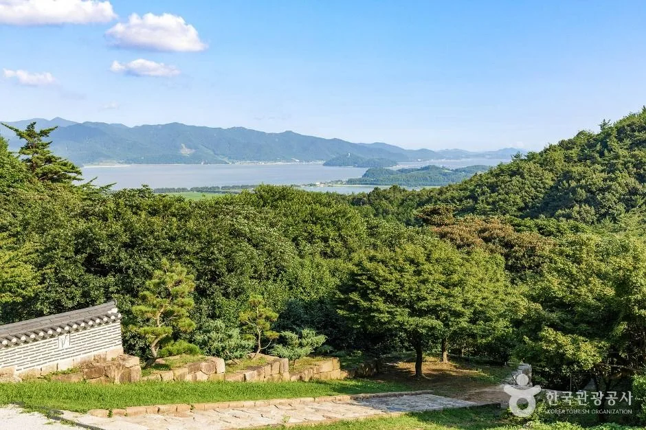 전남광주_강진_백련사_내부_2.jpg