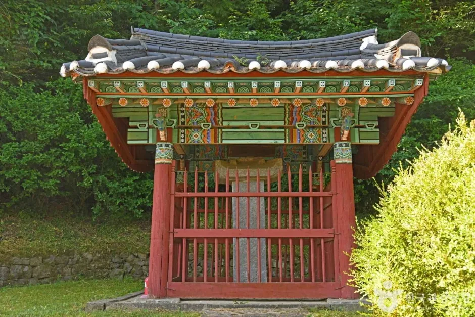 권충미공순절비 (3)