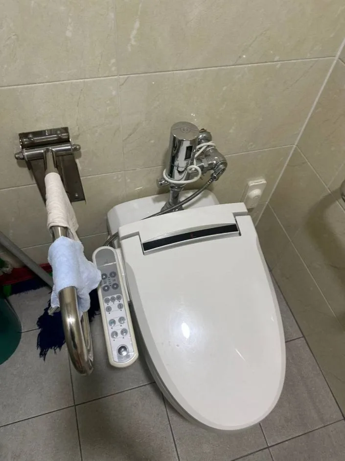 부산 기후변화체험교육관_입구_통로