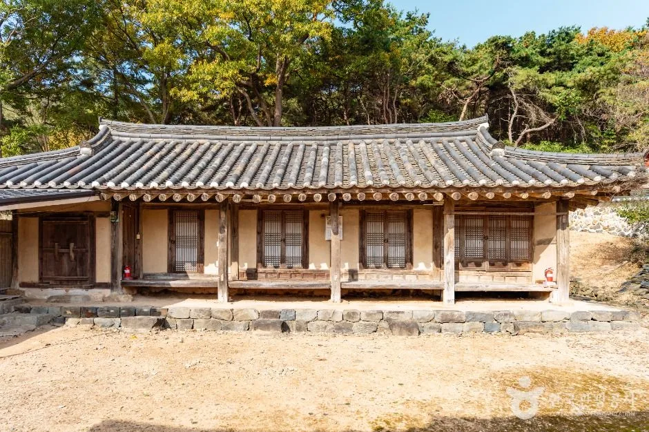 노성궐리사